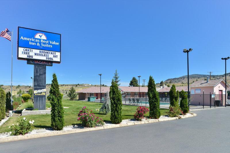 فندق على الطريق Americas Best Value Inn & Suites Klamath Falls