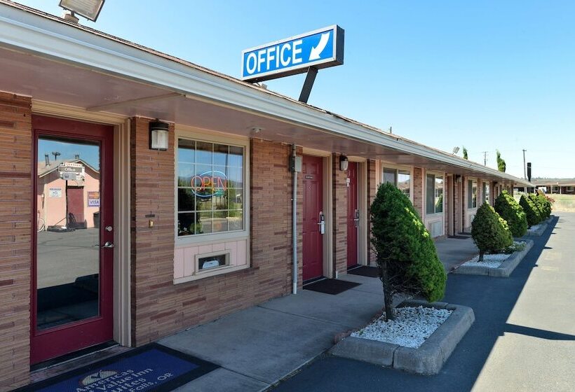 فندق على الطريق Americas Best Value Inn & Suites Klamath Falls