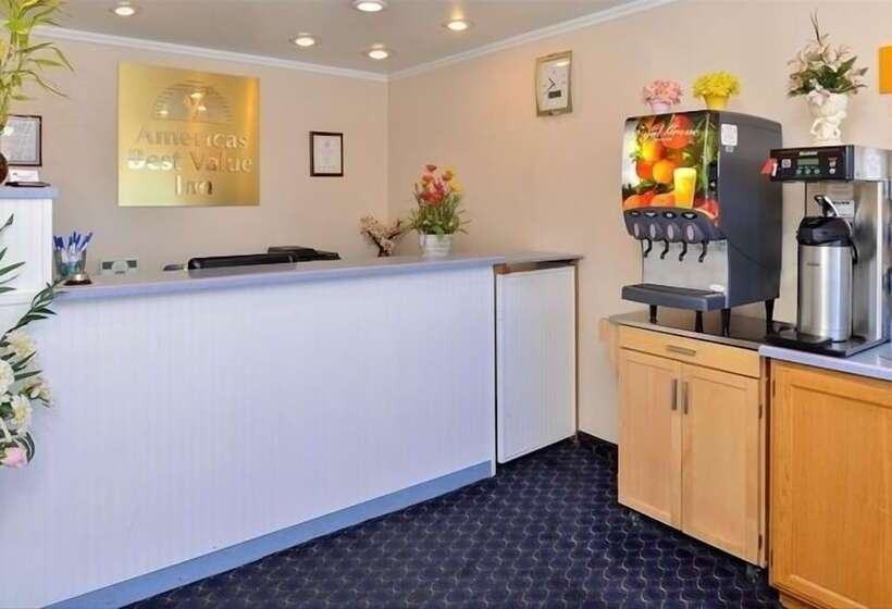 فندق على الطريق Americas Best Value Inn & Suites Klamath Falls