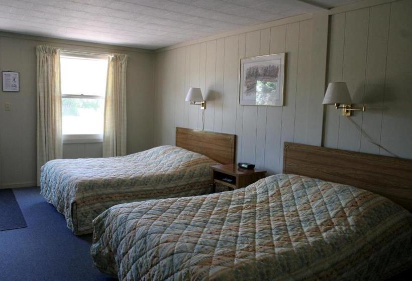 فندق على الطريق Bluffs Inn