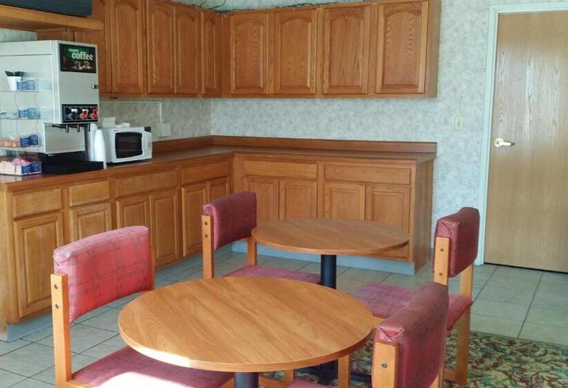 فندق على الطريق Budget Host Inn