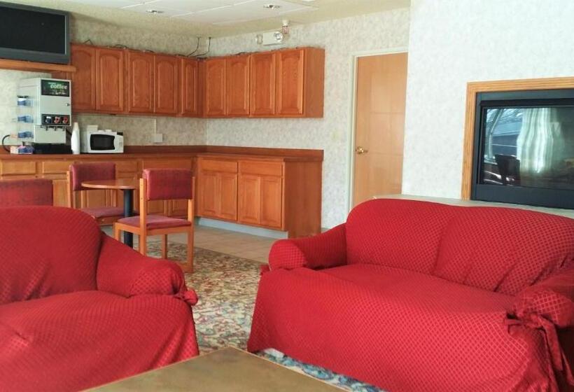 فندق على الطريق Budget Host Inn