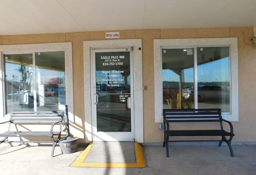 汽车旅馆  Eagle Pass Inn