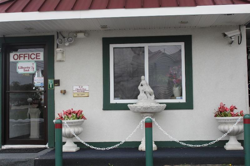 汽车旅馆 Liberty Inn