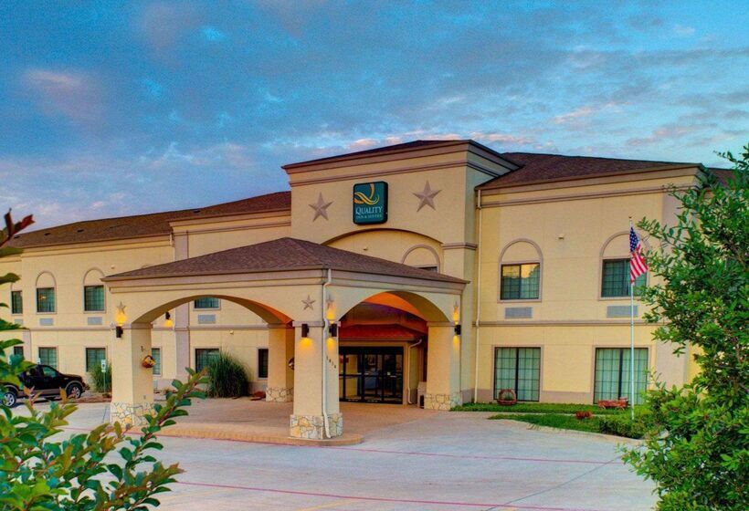 מוטל Quality Inn & Suites   Glen Rose