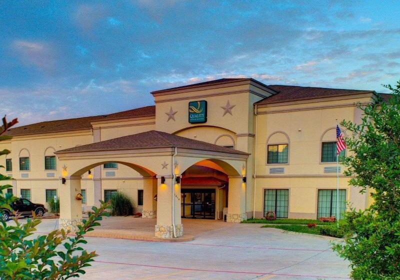 מוטל Quality Inn & Suites   Glen Rose