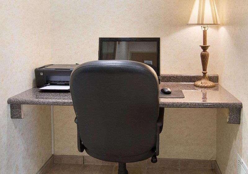 מוטל Quality Inn & Suites   Glen Rose