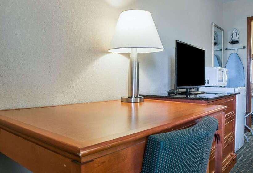 モーテル Rodeway Inn