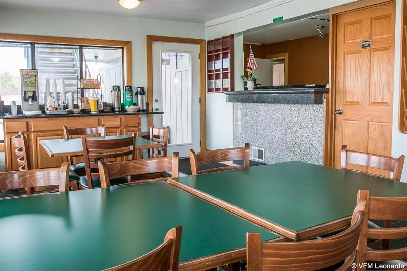 モーテル Rodeway Inn