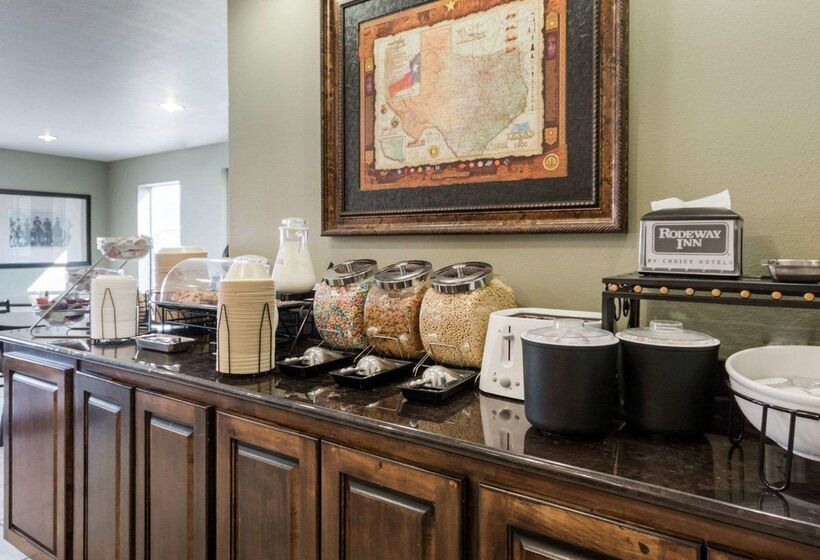 Motel 6 Junction, Texas   Llano River