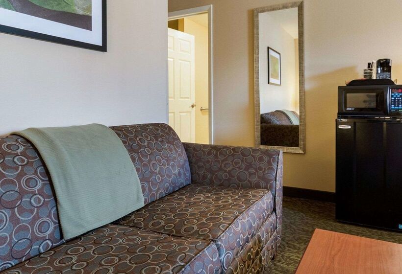 Motel 6 Junction, Texas   Llano River