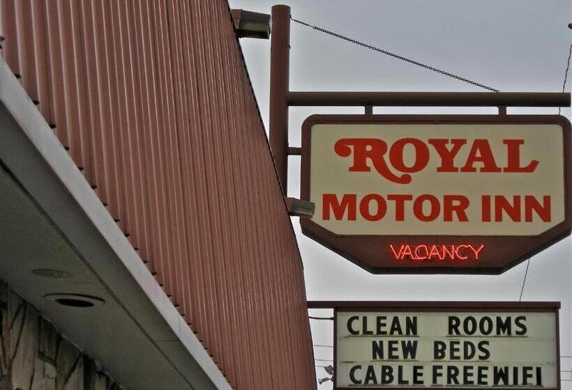 فندق على الطريق Royal Motor Inn