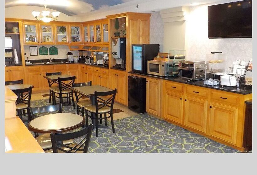 モーテル Surestay Plus Hotel By Best Western Warner Robins Afb