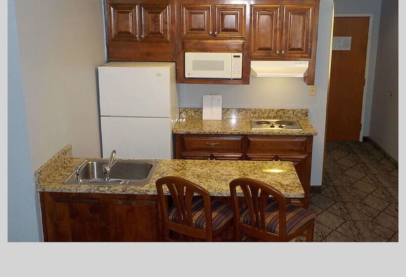 モーテル Surestay Plus Hotel By Best Western Warner Robins Afb