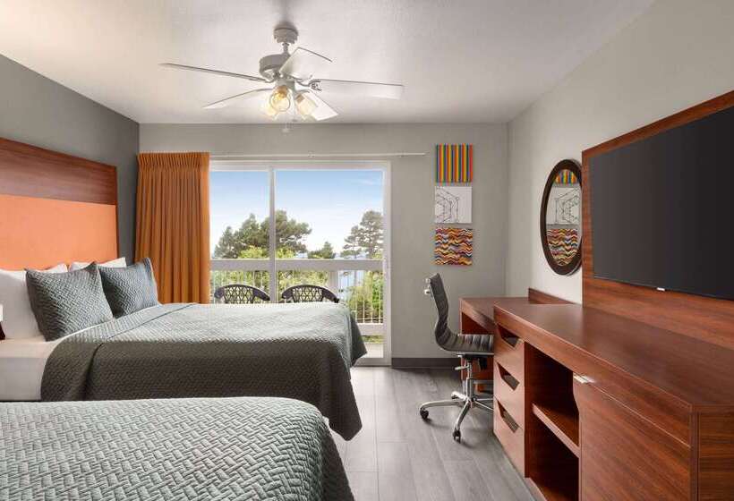 فندق على الطريق Travelodge By Wyndham Depoe Bay