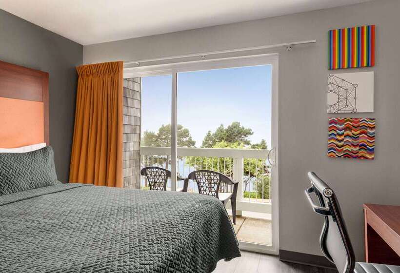 فندق على الطريق Travelodge By Wyndham Depoe Bay