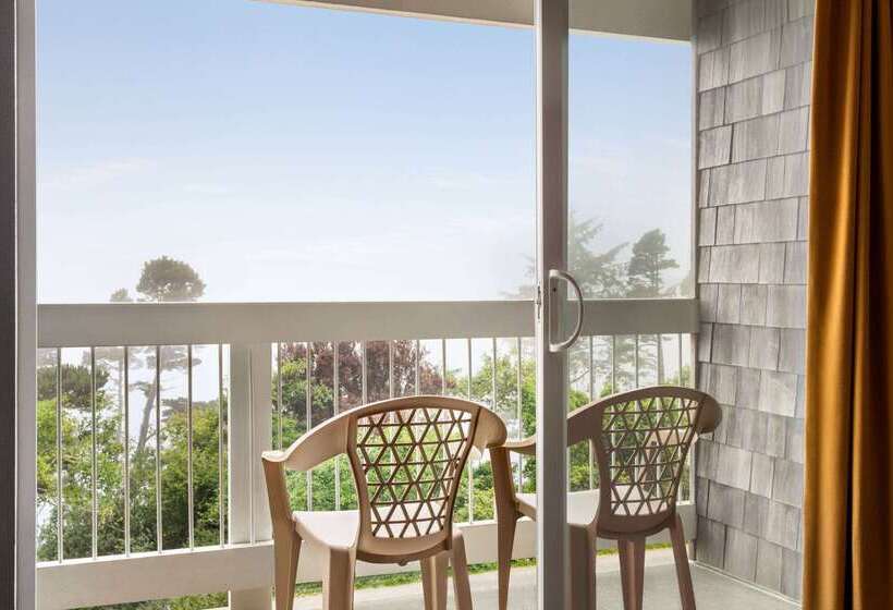 فندق على الطريق Travelodge By Wyndham Depoe Bay