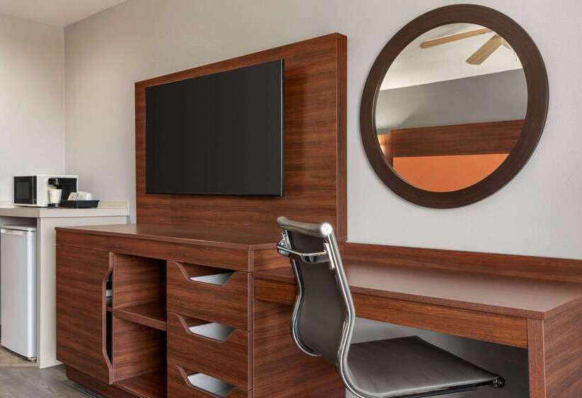 فندق على الطريق Travelodge By Wyndham Depoe Bay