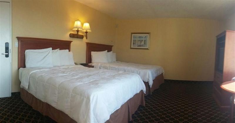 منتجع Emerald Shores Hotel   Daytona Beach