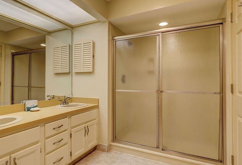 The Village At Palmetto Dunes