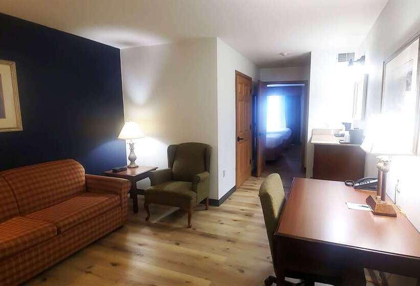 Wingate By Wyndham Youngstown   Austintown