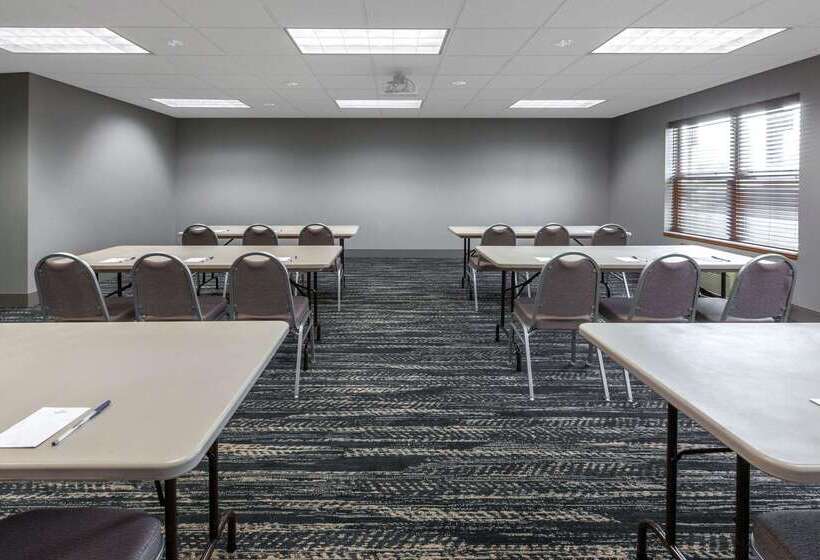 Americinn By Wyndham Iron Mountain