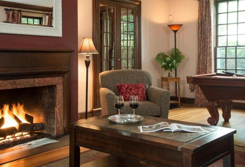 مبيت وإفطار Inn On Putney Road