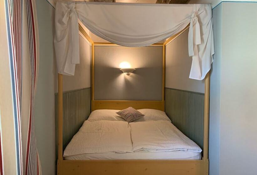 住宿加早餐  Pension Amadeus & Apartments