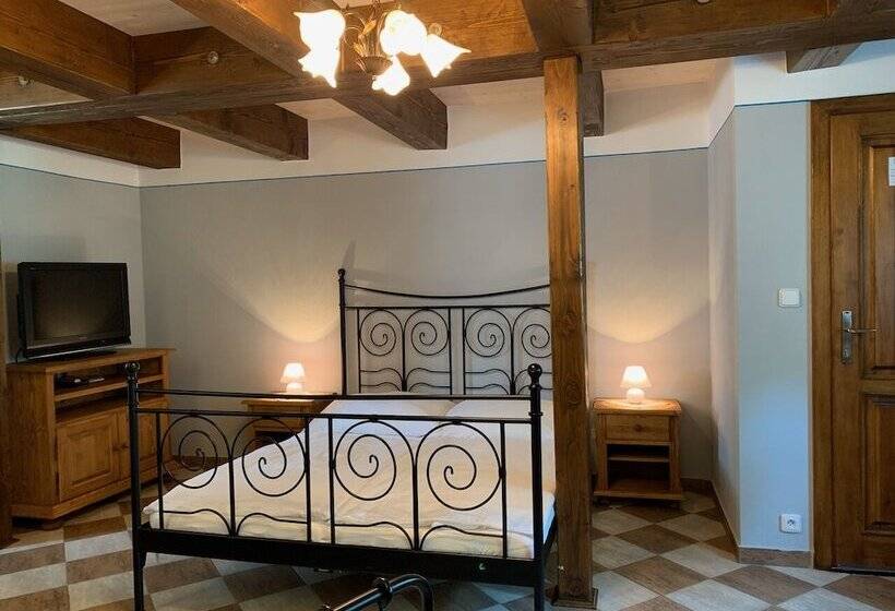 住宿加早餐  Pension Amadeus & Apartments