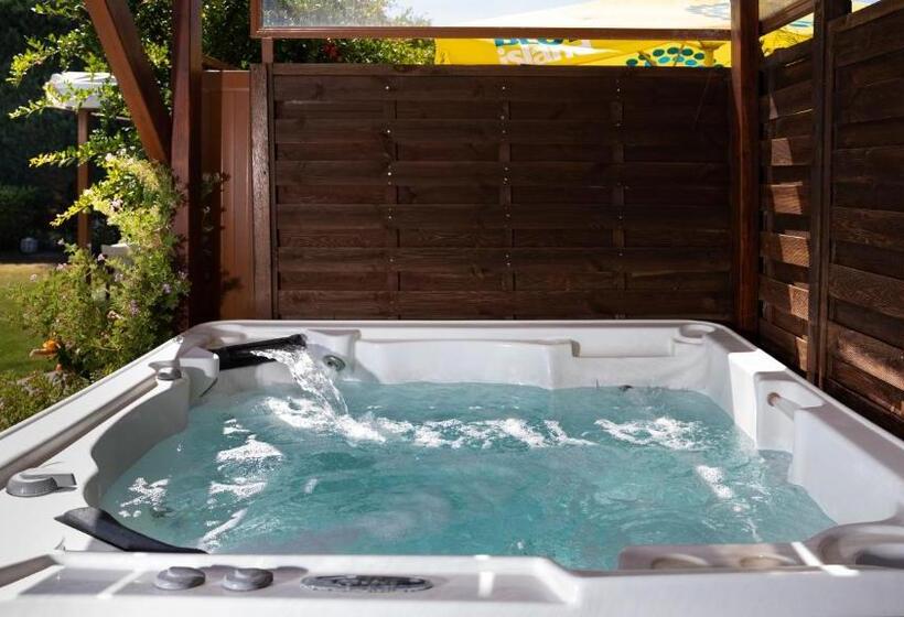 Enalio Suites
