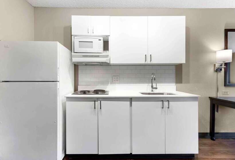 Extended Stay America Premier Suites  Union City  Dyer St