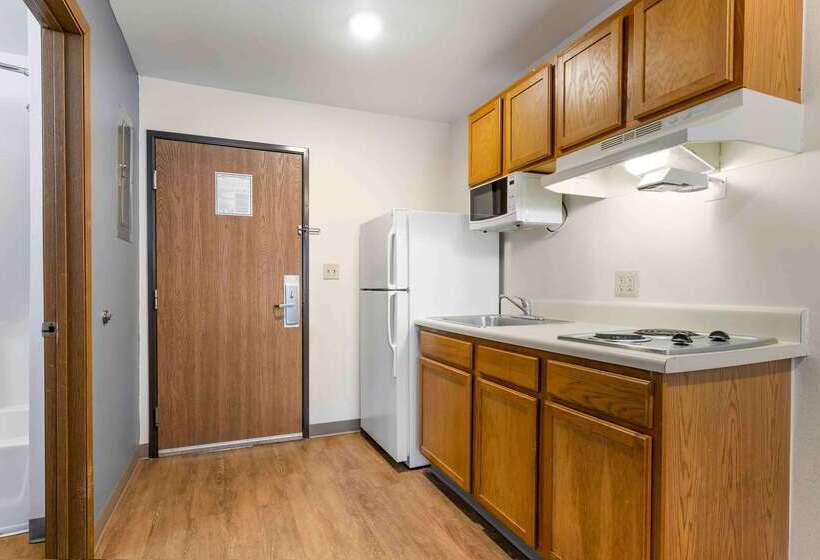 Extended Stay America Select Suites  Fayetteville  I49