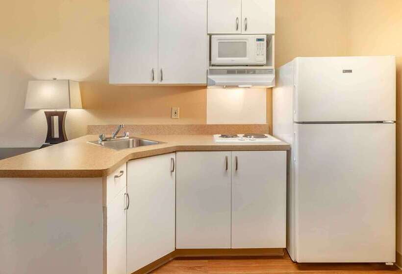 Extended Stay America Suites Oakland Emeryville