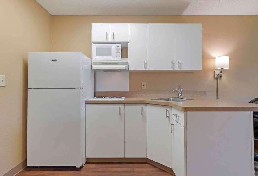 Extended Stay America Suites  San Diego  Oceanside