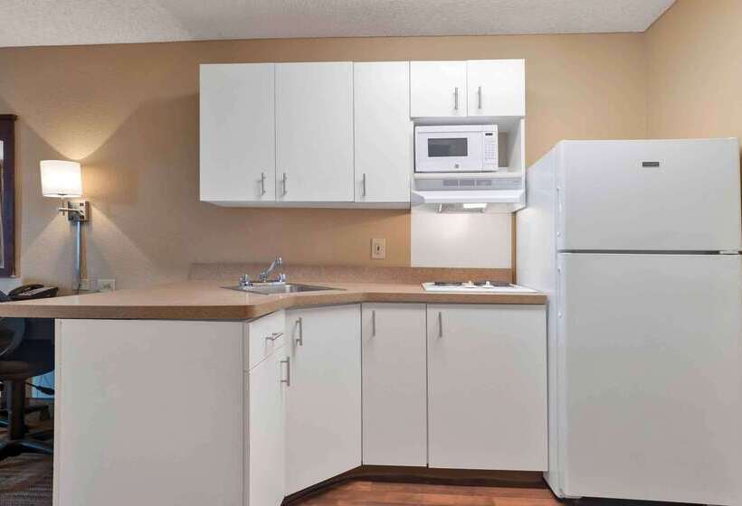 Extended Stay America Suites  San Diego  Oceanside