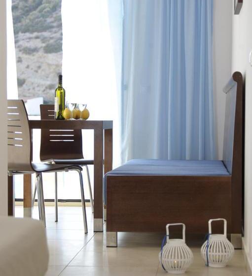 Glaros Hotel Apartment