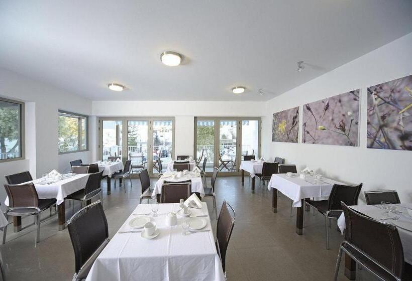 Glaros Hotel Apartment