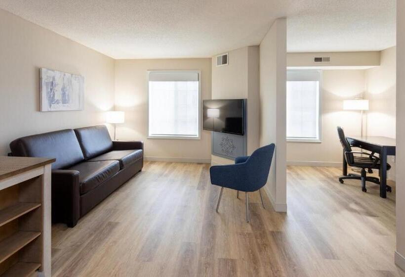 Grandstay Apple Valley