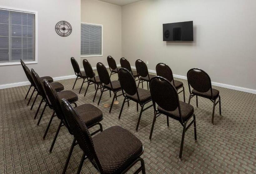 Grandstay Apple Valley