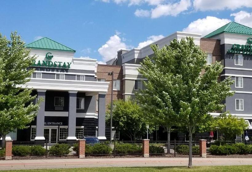 Grandstay Apple Valley