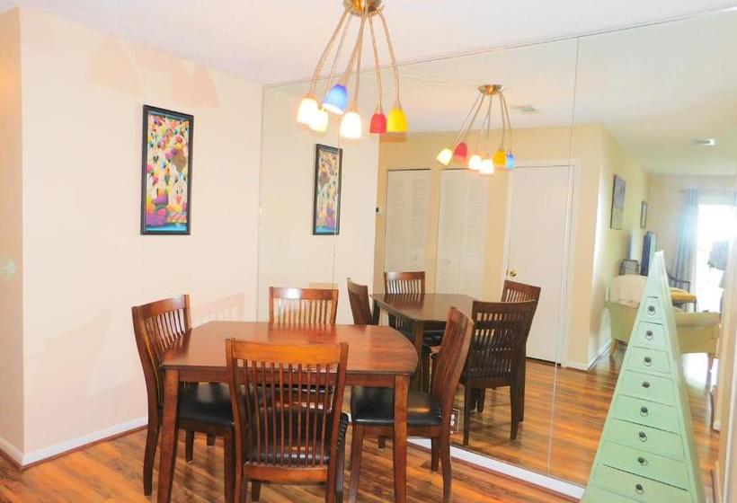 Ocean Walk By Hodnett Cooper