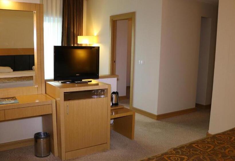 هتل Adrina Termal Health & Spa