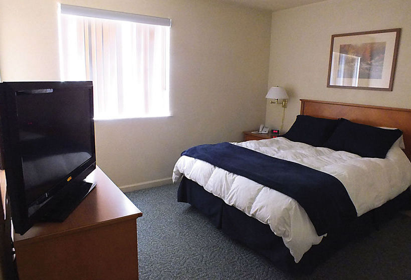 Hotel Affordable Suites Concord