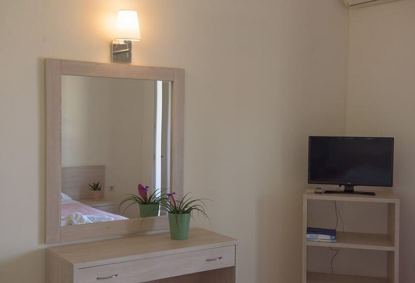 فندق Alkyon Beach