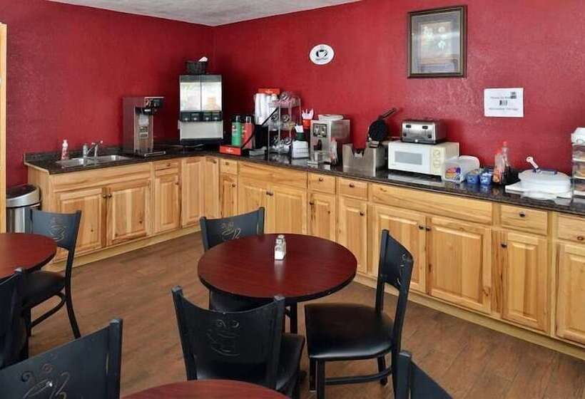 ホテル Travel Inn & Suite