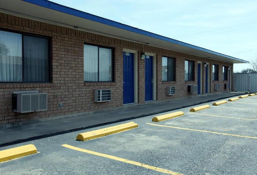 ホテル Americas Best Value Inn Comanche