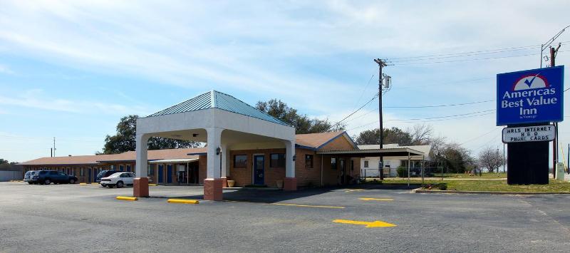 ホテル Americas Best Value Inn Comanche