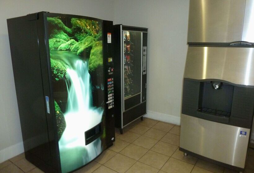 Отель Americas Best Value Inn   Gun Barrel City