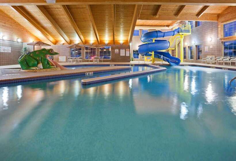 فندق Americinn By Wyndham Wetmore Munising