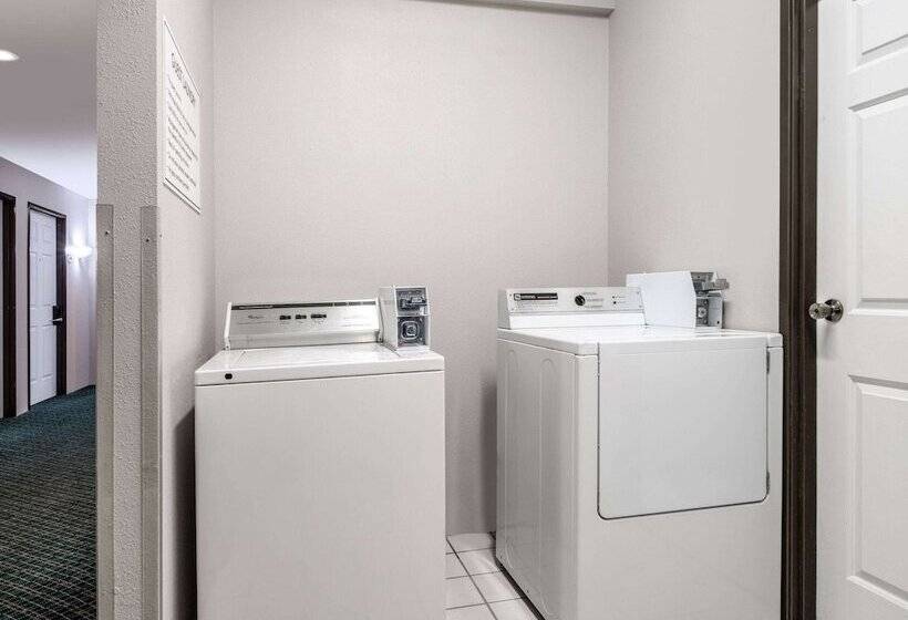 فندق Baymont By Wyndham Limon